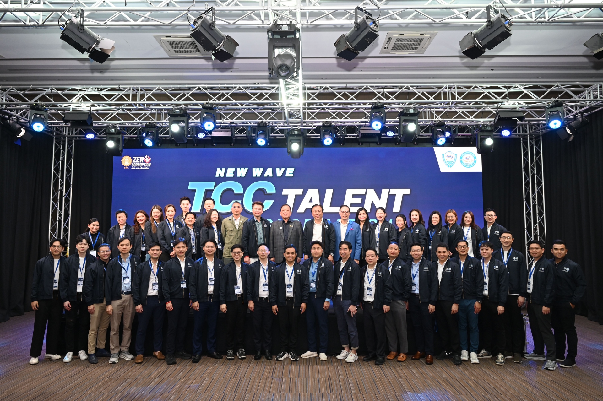 ดร.พจน์ อร่ามวัฒนานนท์ ถ่ายทอดมุมมองและประสบการณ์ในโครงการ New Wave TCC Talent Transformation มุ่งพัฒนาศักยภาพคนรุ่นใหม่ ขับเคลื่อนองค์กรและสังคมสู่อนาคตที่ยั่งยืน