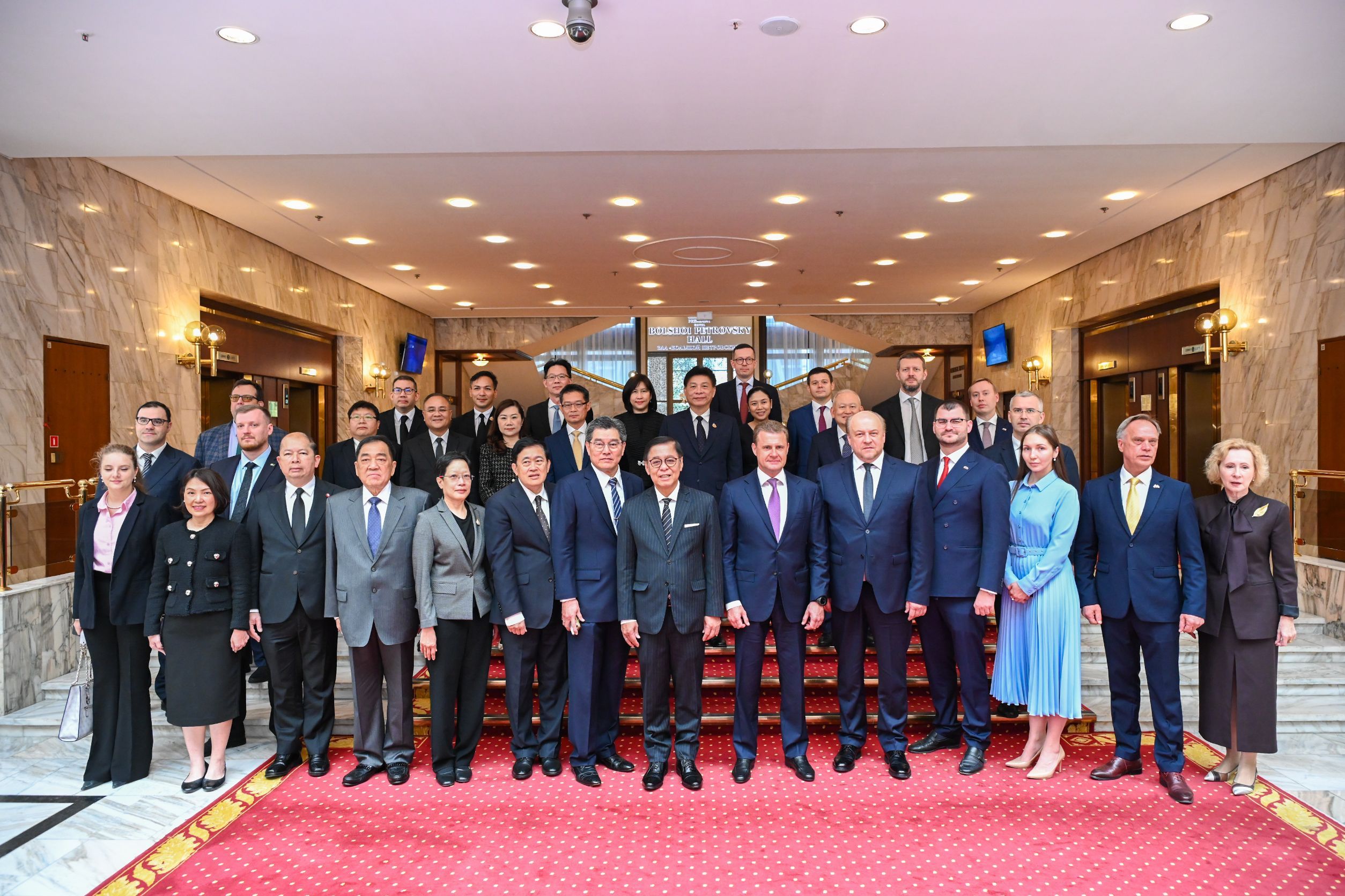 หอการค้าไทยร่วมคณะรองนายกฯ เยือนรัสเซีย ผลักดัน Thai–EAEU FTA เสนอ Roadmap เปิดตลาด เพิ่มโอกาสการค้า การลงทุน และตั้งเป้าเพิ่มมูลค่าการค้า 5,000 ล้านดอลลาร์ใน 5 ปี