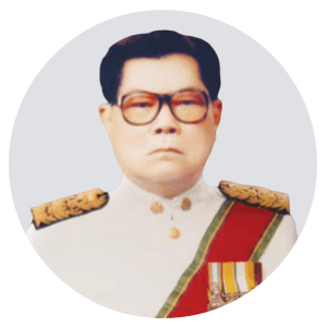 นายอบ วสุรัตน์