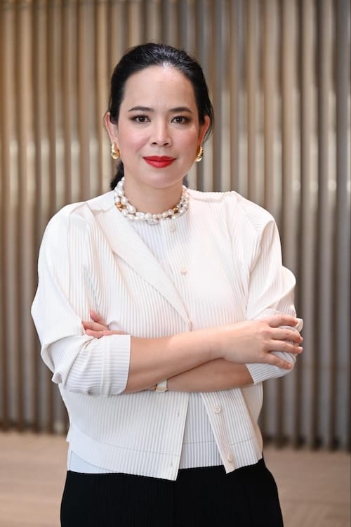คุณปนิษฐา บุรี